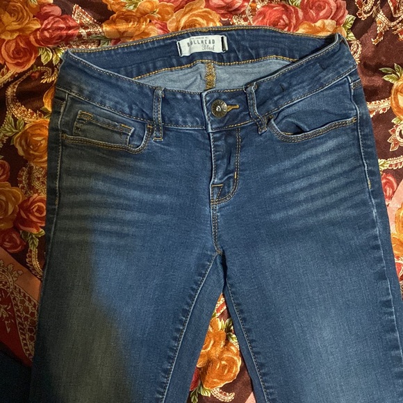 Bullhead Jeans - Picture 3 of 3